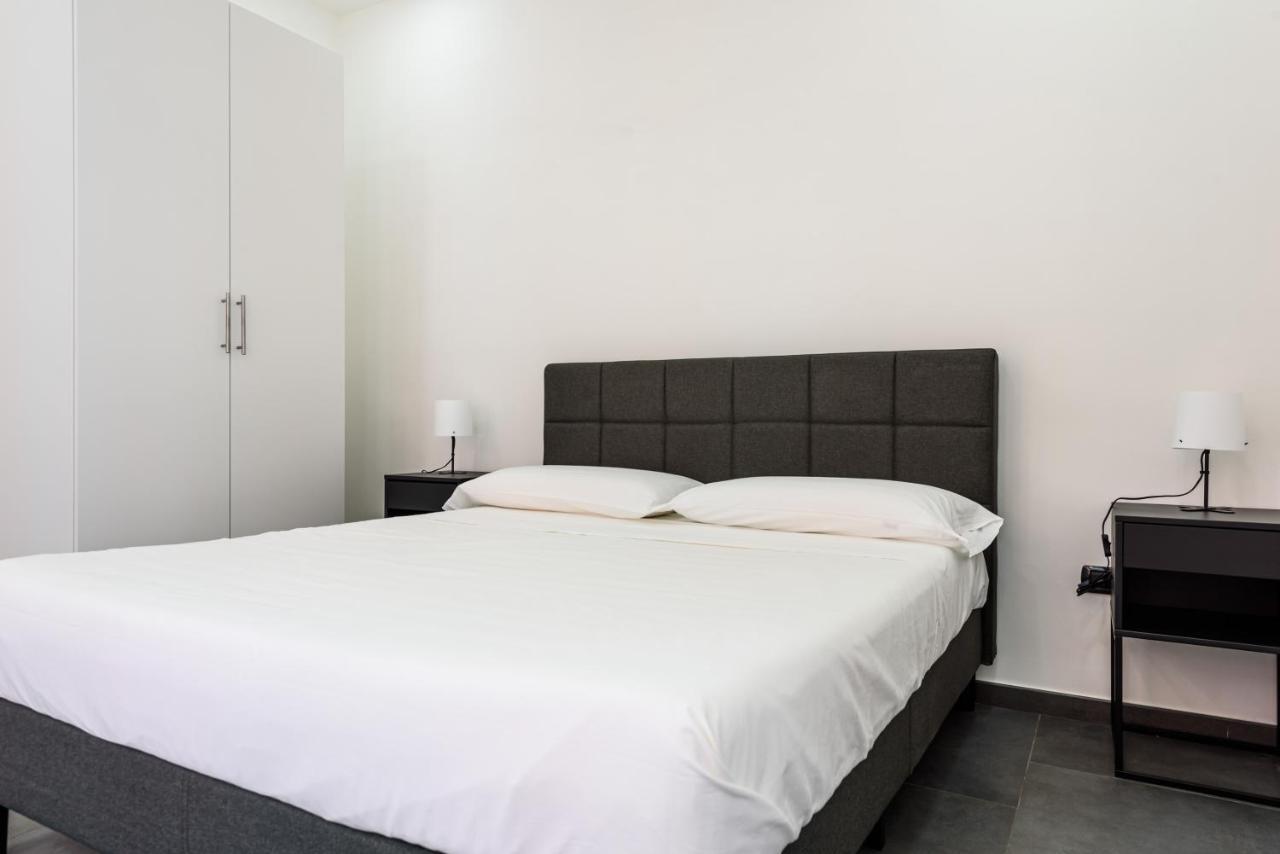 Tommaseo Seaside Apartments Naples Luaran gambar