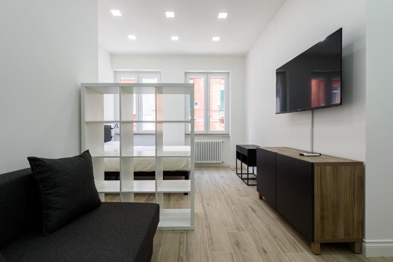 Tommaseo Seaside Apartments Naples Luaran gambar