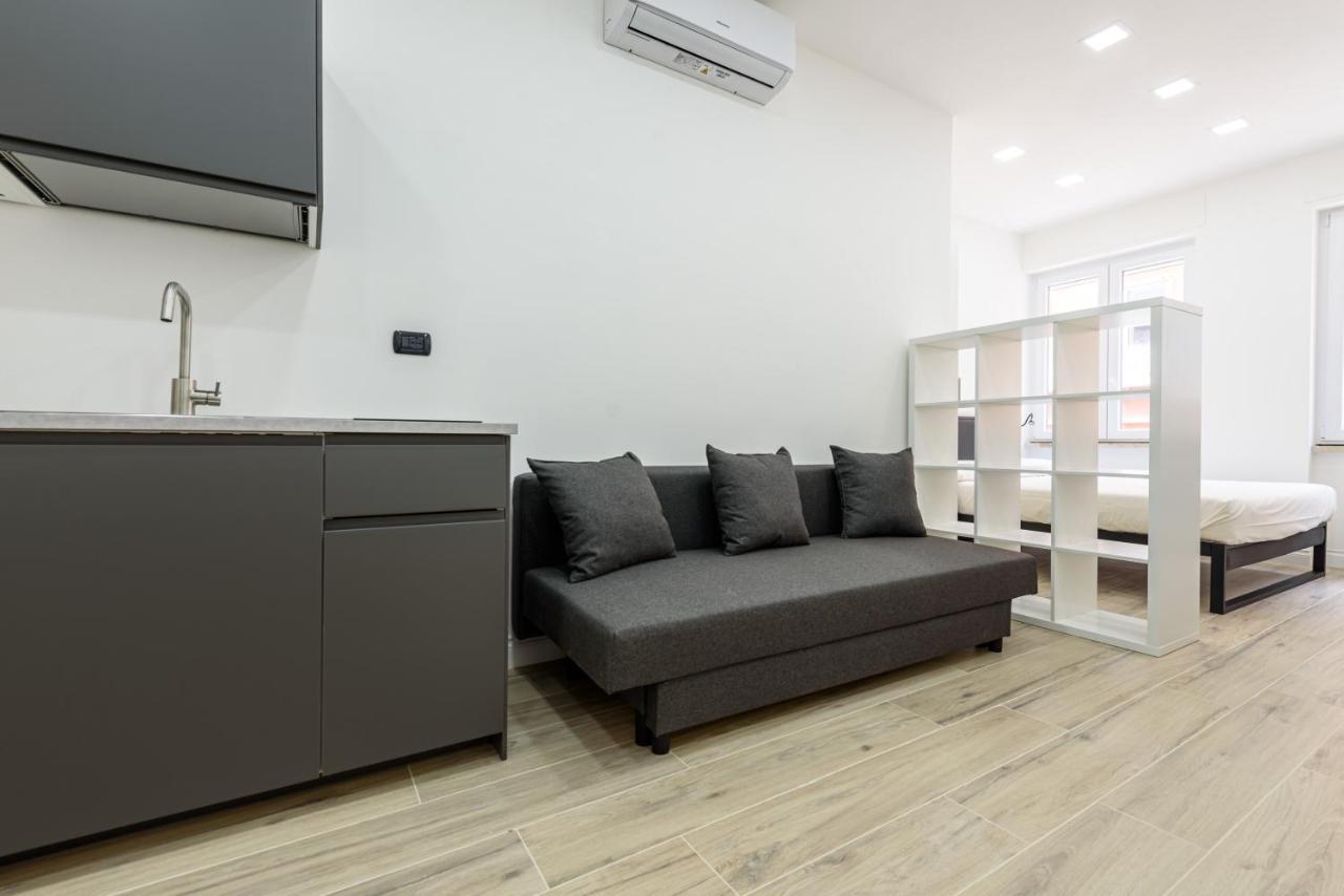 Tommaseo Seaside Apartments Naples Luaran gambar