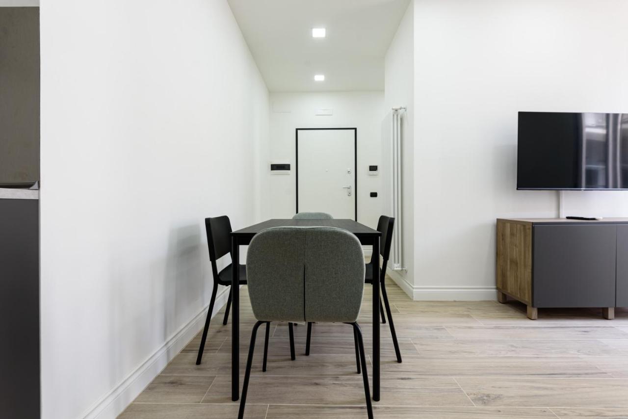 Tommaseo Seaside Apartments Naples Luaran gambar