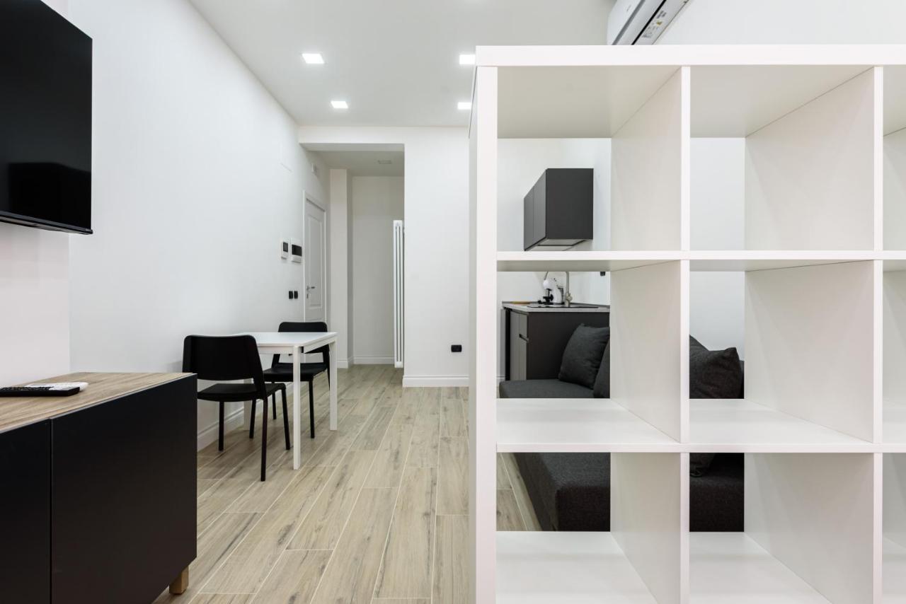 Tommaseo Seaside Apartments Naples Luaran gambar